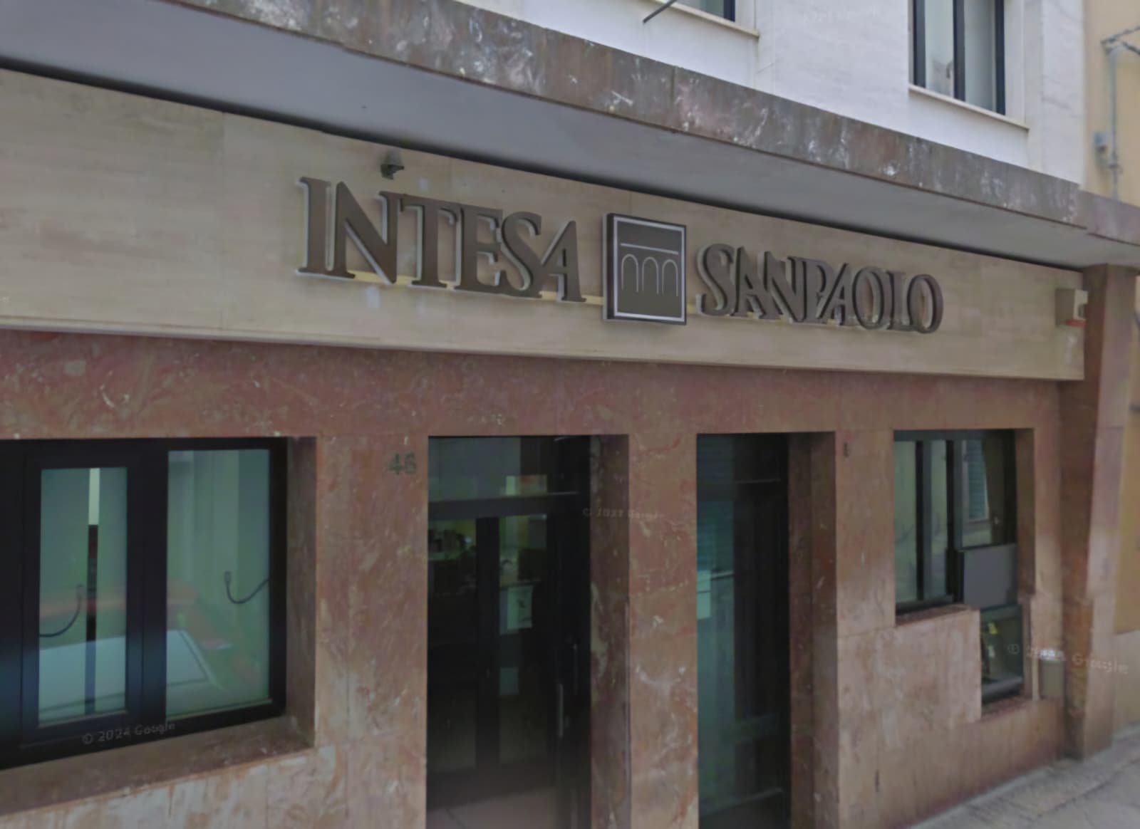 Salemi, chiude la storica filiale di Intesa Sanpaolo in via G. Amendola